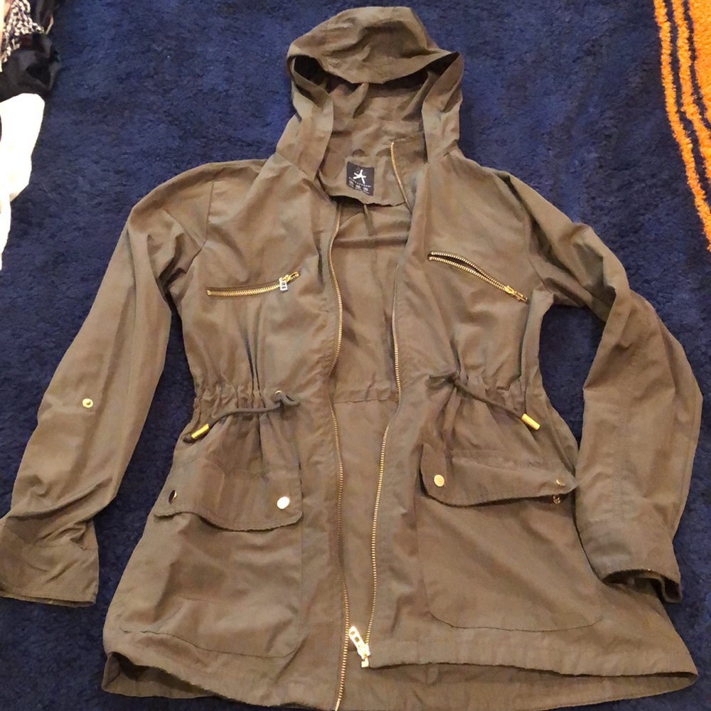 Wind jacket